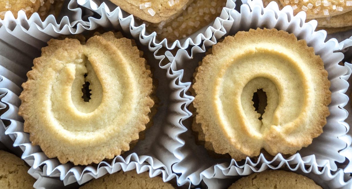 Biscuits and cookies